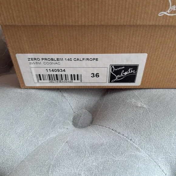 100% authentic Christian Louboutin wedges - Picture 6 of 7